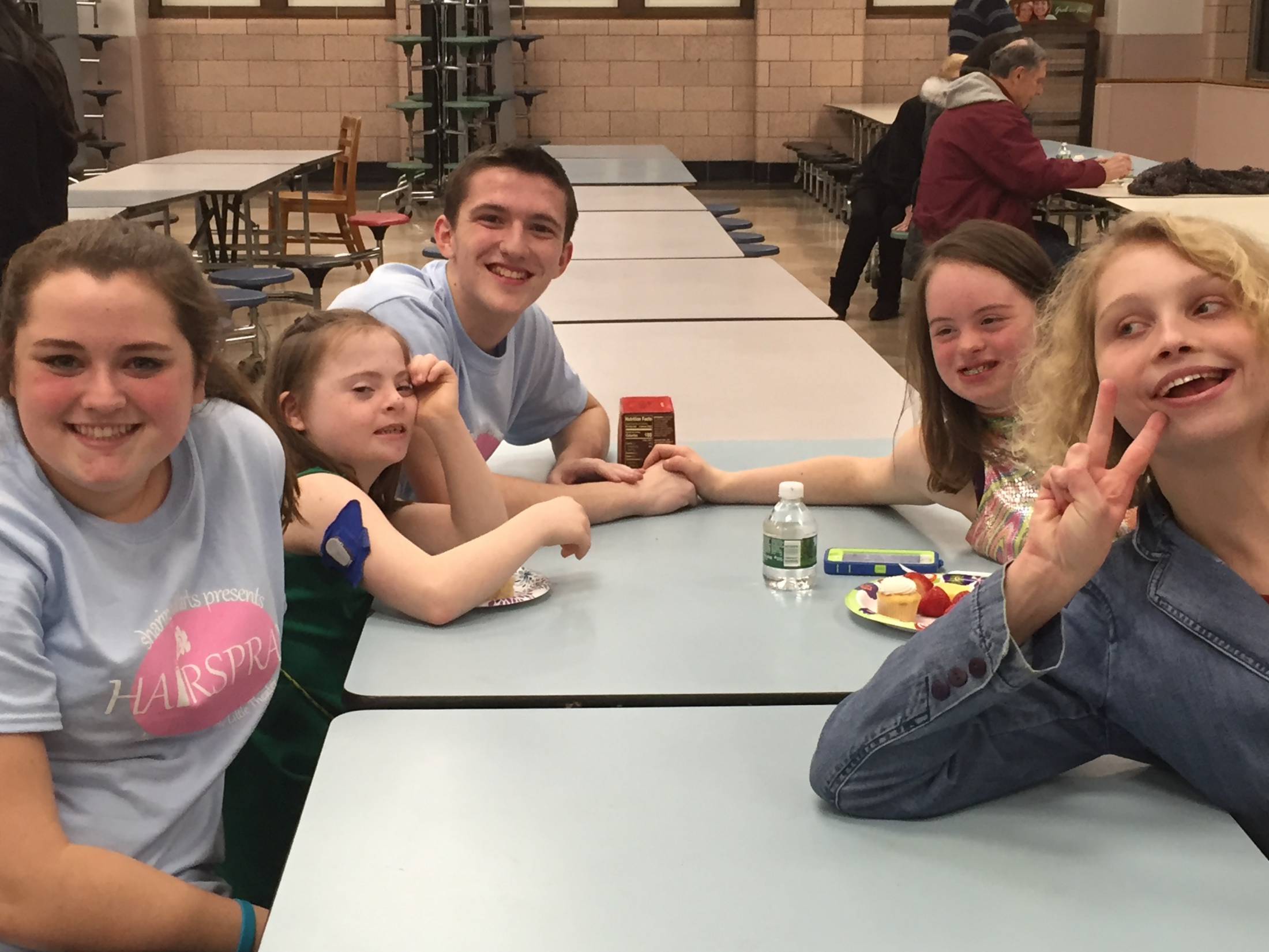Hairspray the Musical at Ridgewood High School with Sharing the Arts on 11/20