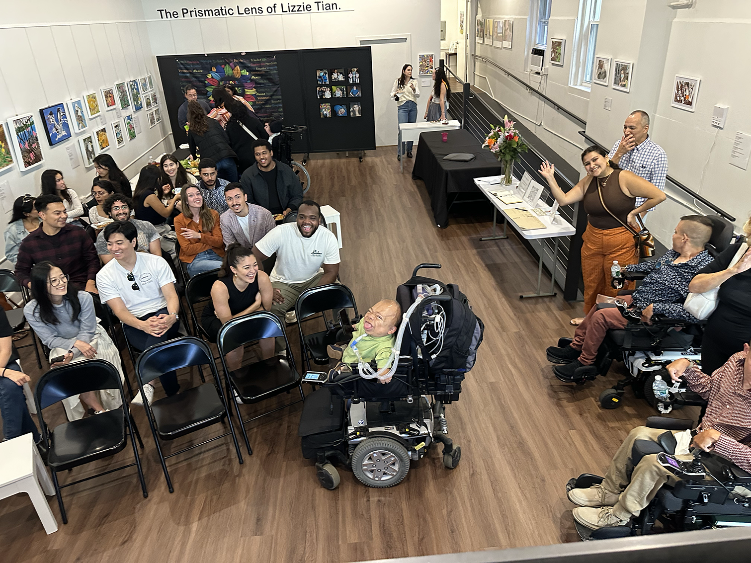 IMG_0480-2 Group of people at gellery.